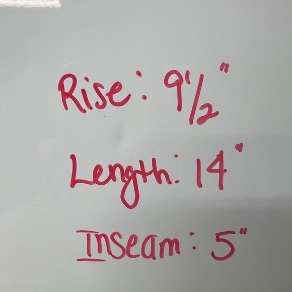 H&M Pin Striped Feminine Polished Sophisticated Academia Beach Womens Shorts 8 - Picture 6 of 6